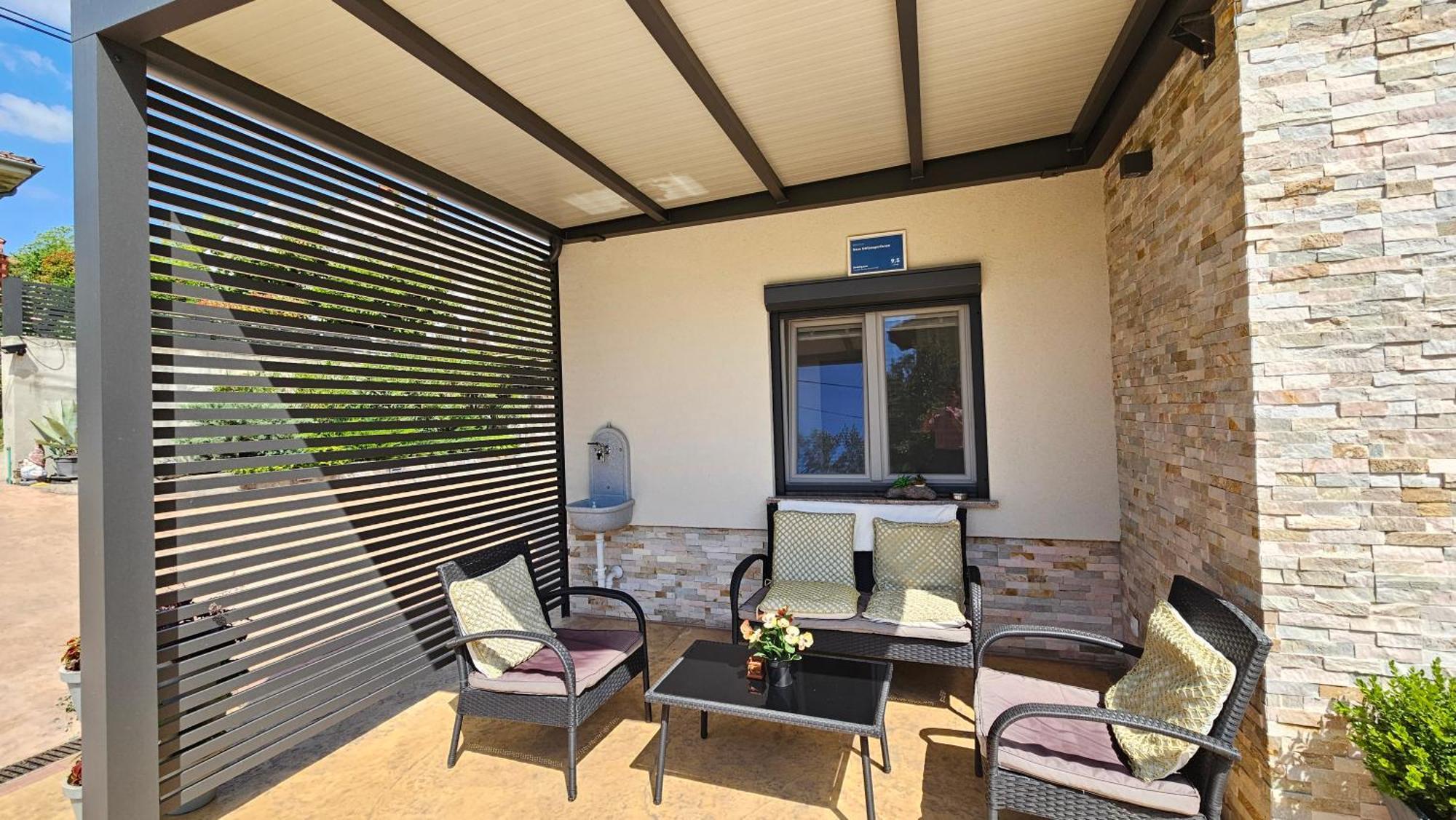New Istrian Experience By Istrian Apartments โคเปร์ ภายนอก รูปภาพ